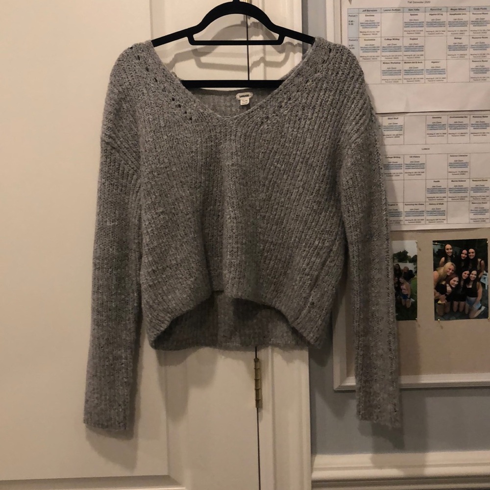 Basic gray sweater